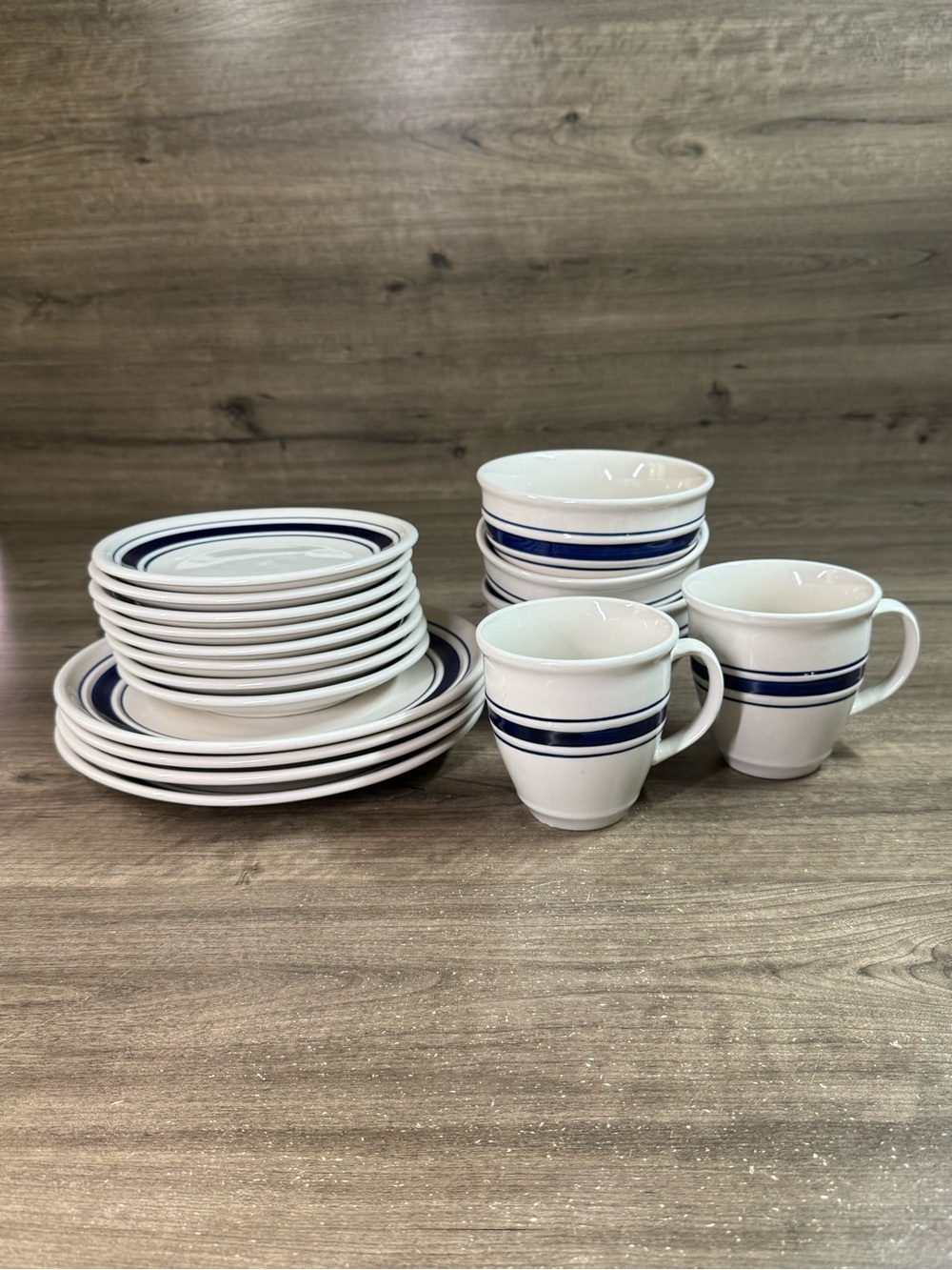 Vintage Country Crock Stoneware 17 Piece Dish Set Blue Rim/Edge